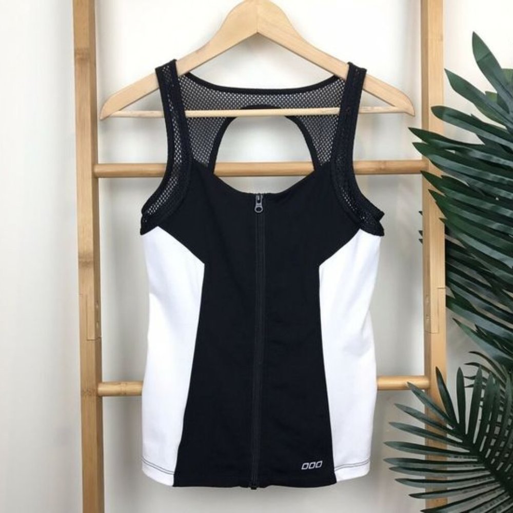 Lorna Jane Black workout tank top, black and white